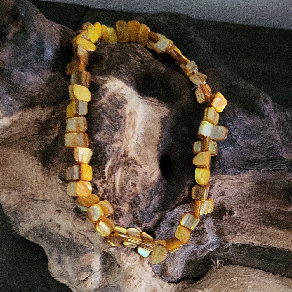 Sea Stone Stretch Necklace